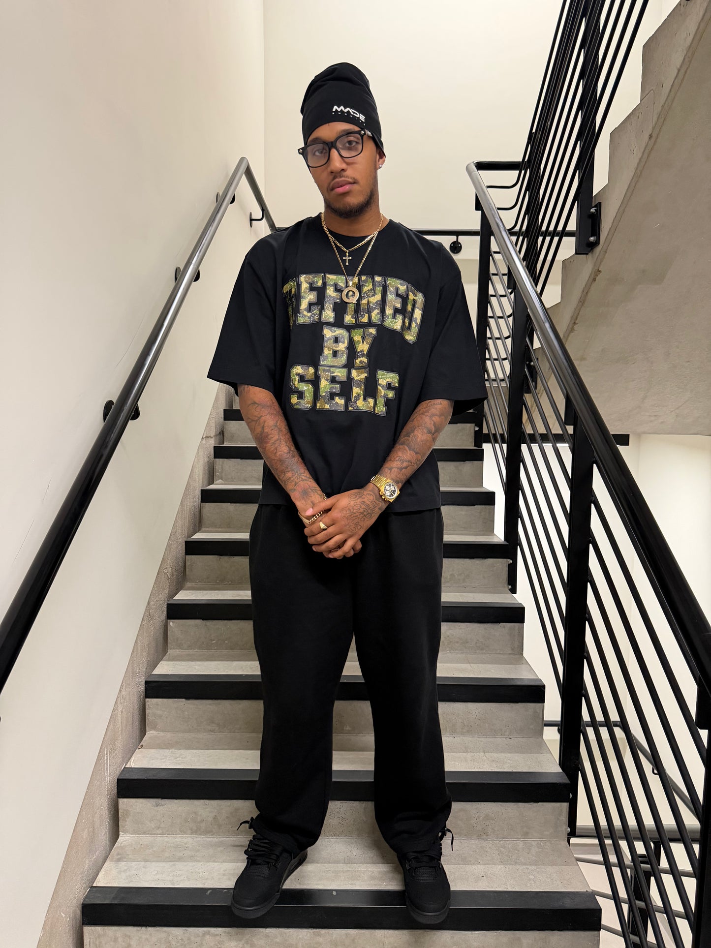 ‘DEFINED BY SELF’ T-SHIRT BLACK